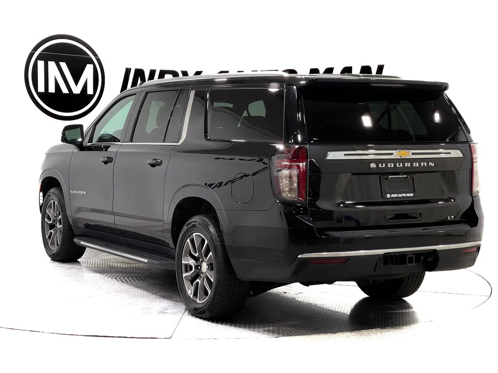 2021 Chevrolet Suburban Image 6
