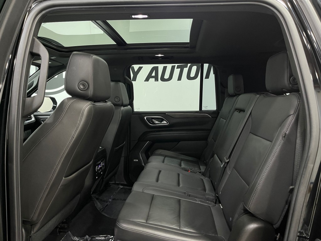 2021 Chevrolet Suburban Image 29