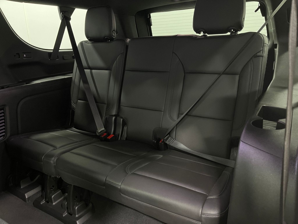 2021 Chevrolet Suburban Image 30