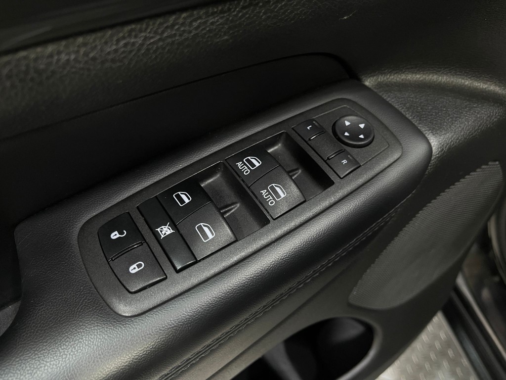 2021 Jeep Grand Cherokee Image 15