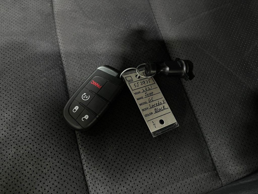 2021 Jeep Grand Cherokee Image 36