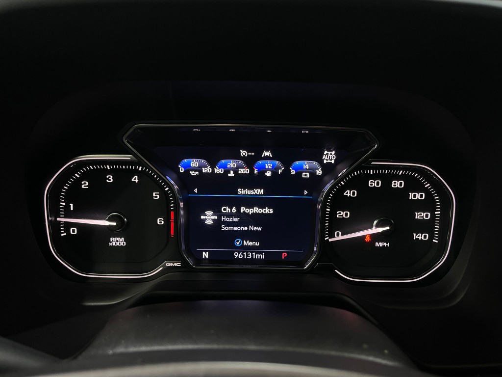 2021 GMC Yukon Image 22