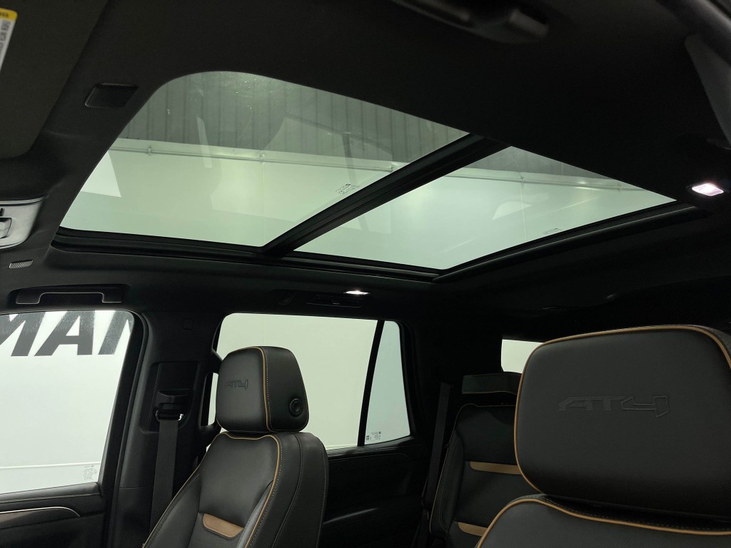 2021 GMC Yukon Image 11
