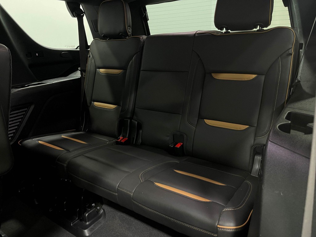 2021 GMC Yukon Image 30