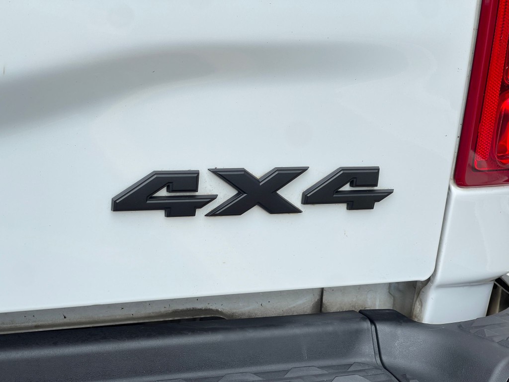 2021 RAM 2500 Image 32