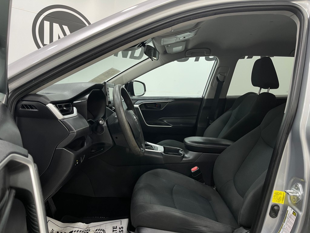 2021 Toyota Rav4 Image 11