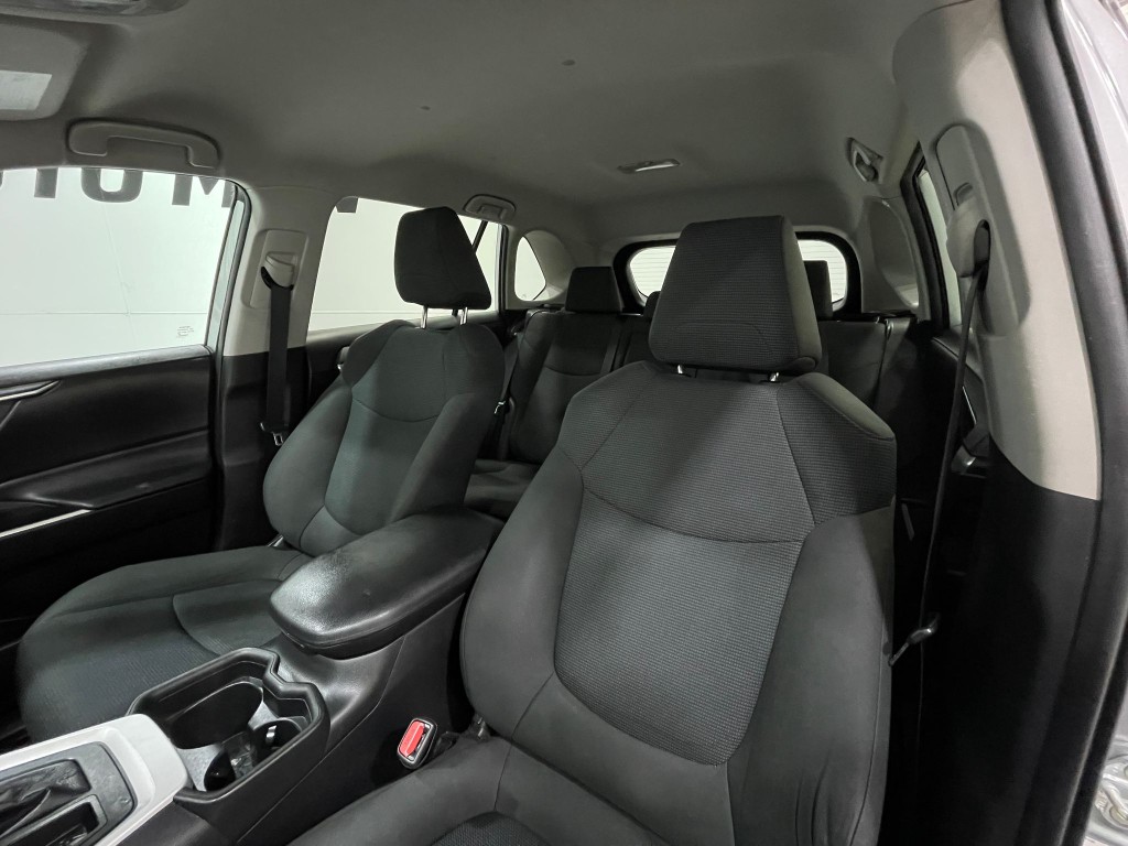 2021 Toyota Rav4 Image 12
