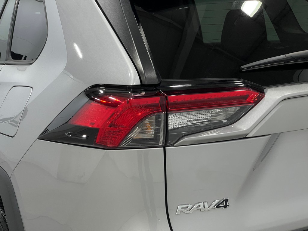 2021 Toyota Rav4 Image 32