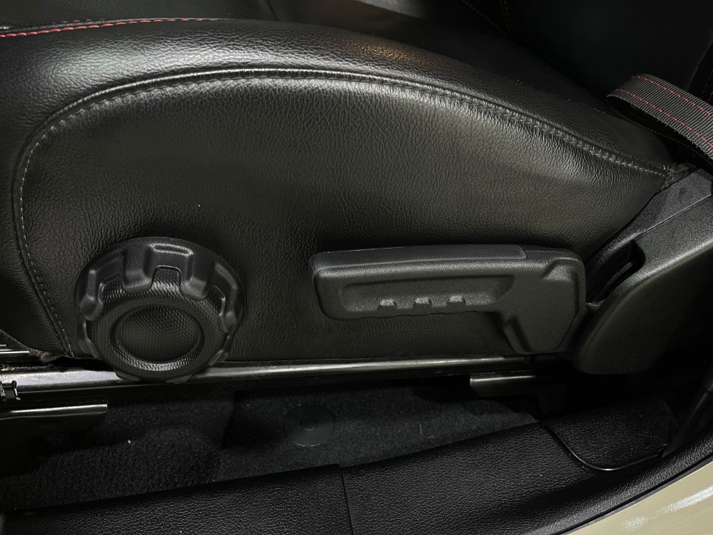 2020 Jeep Gladiator Image 15