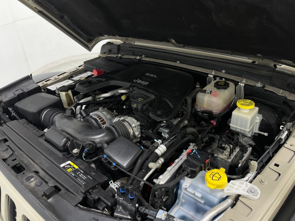 2020 Jeep Gladiator Image 26