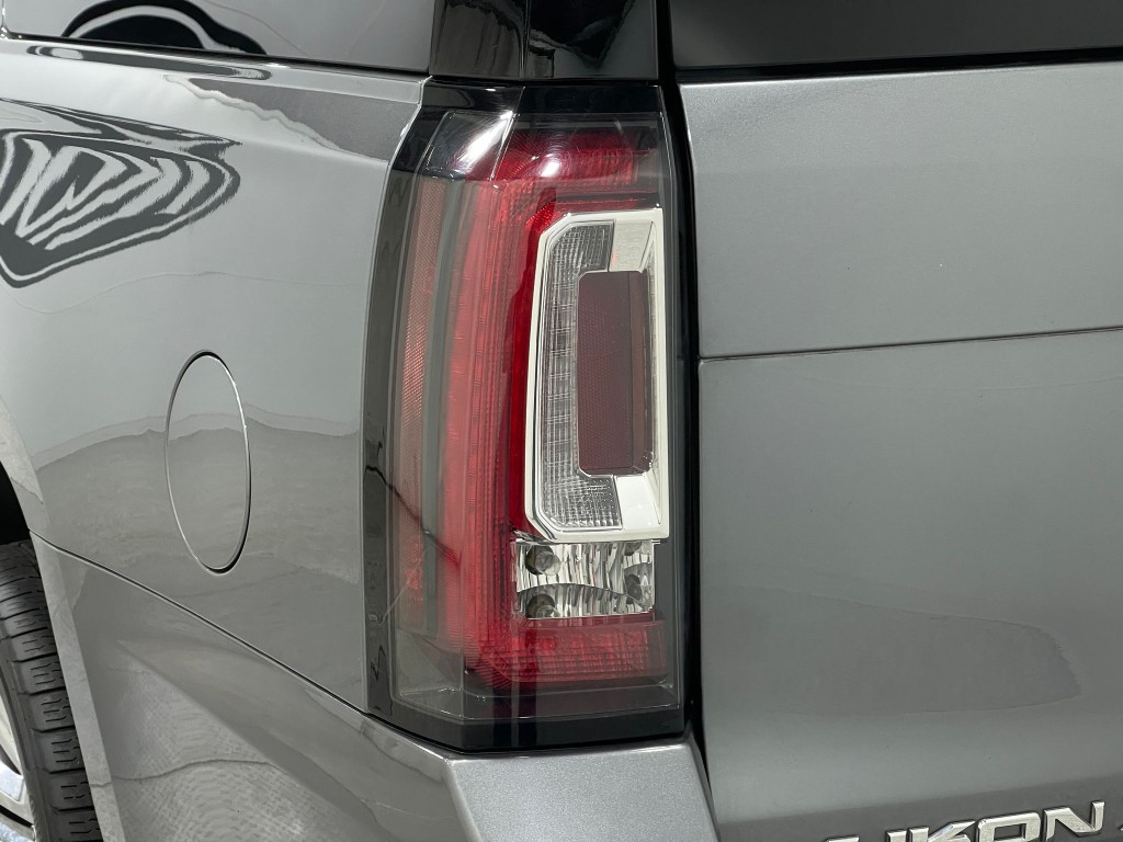 2020 GMC Yukon Image 36
