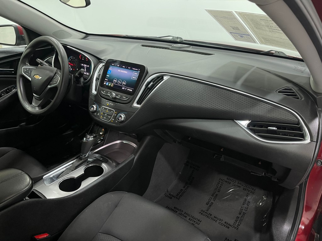 2020 Chevrolet Malibu Image 18