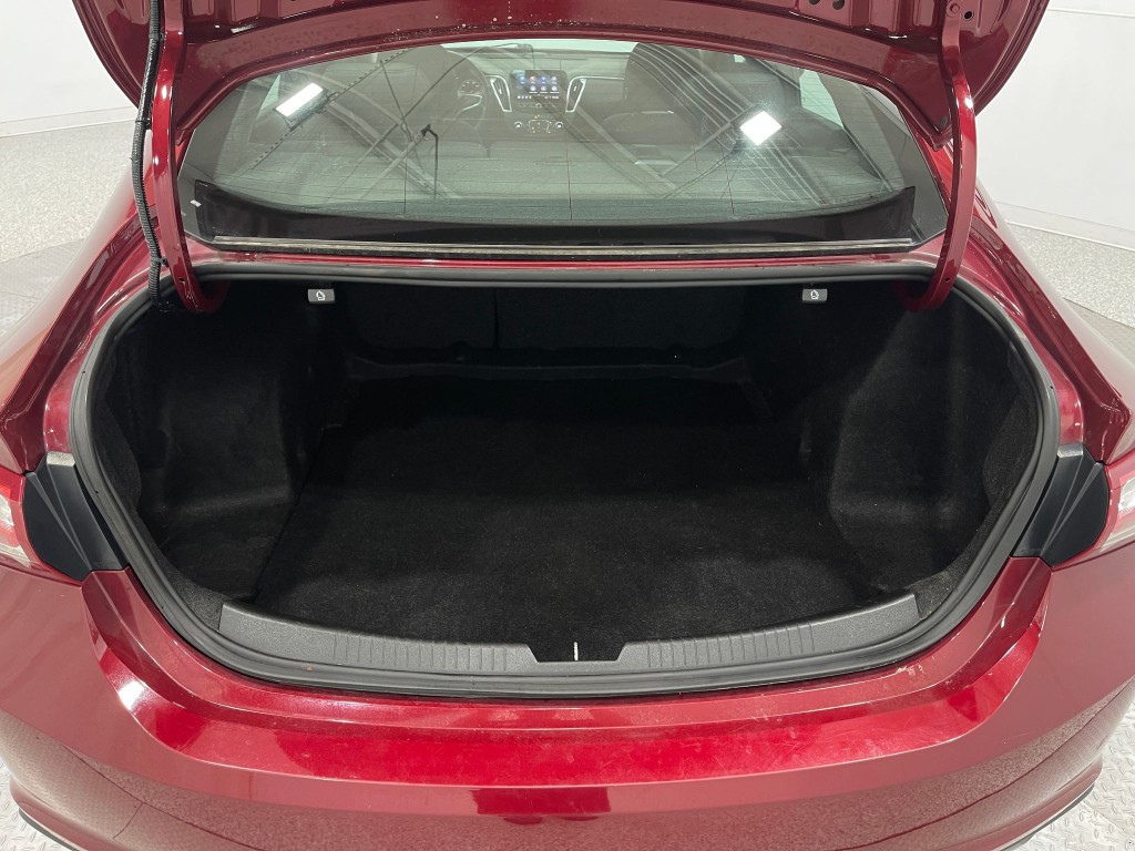 2020 Chevrolet Malibu Image 25
