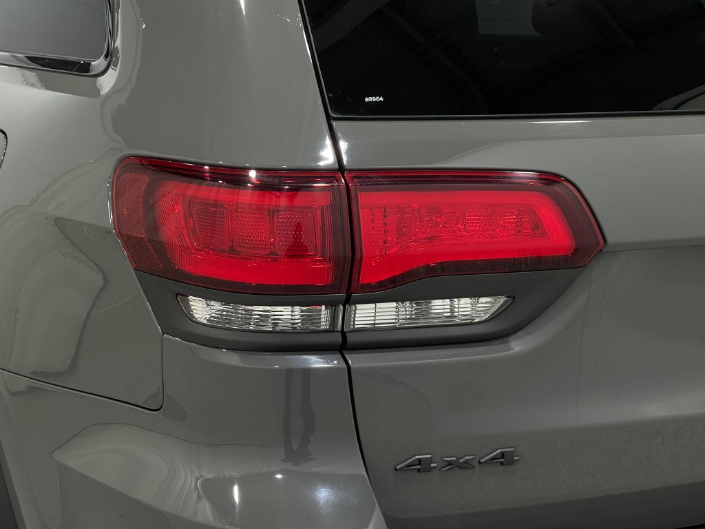 2020 Jeep Grand Cherokee Image 34