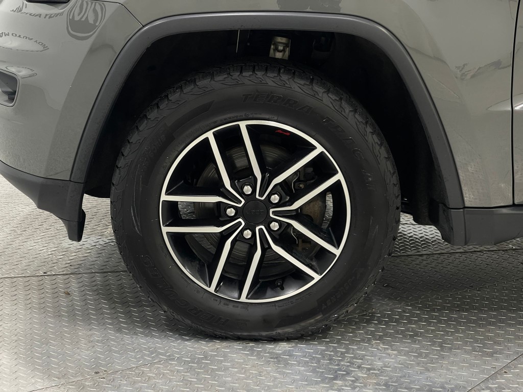 2020 Jeep Grand Cherokee Image 35