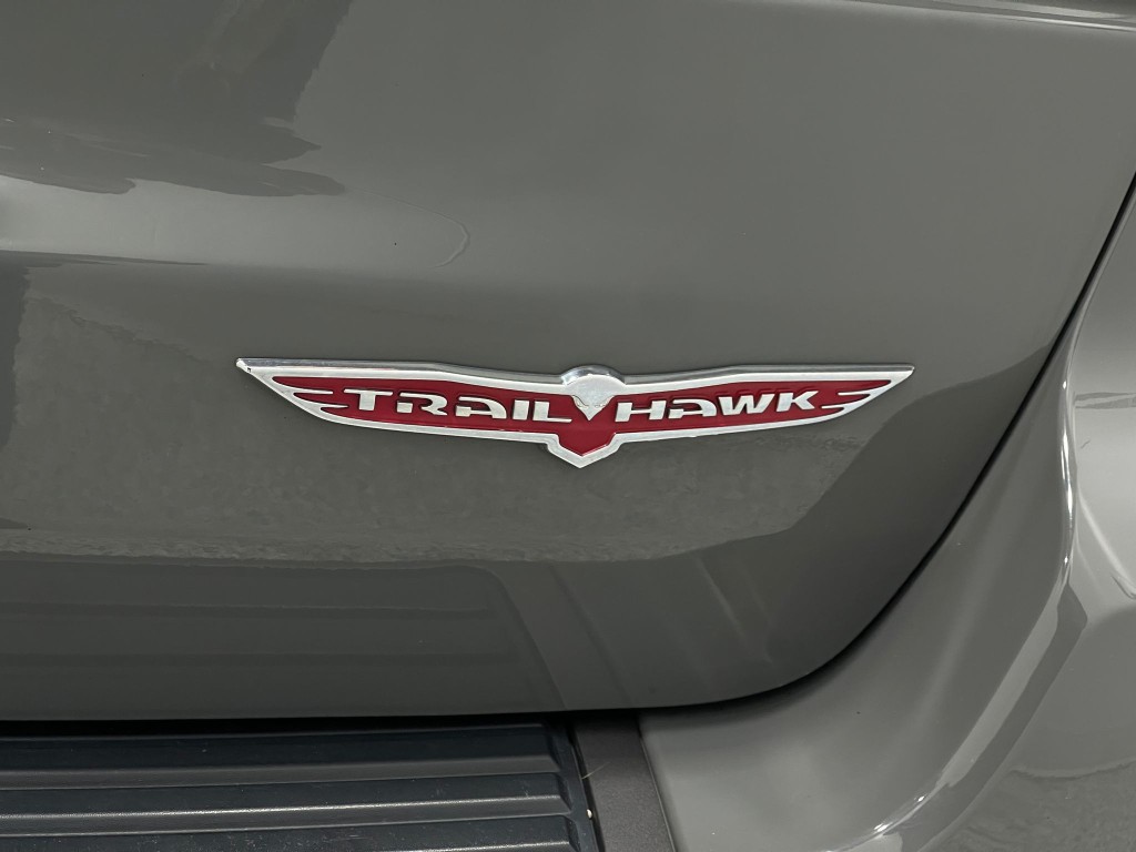 2020 Jeep Grand Cherokee Image 41