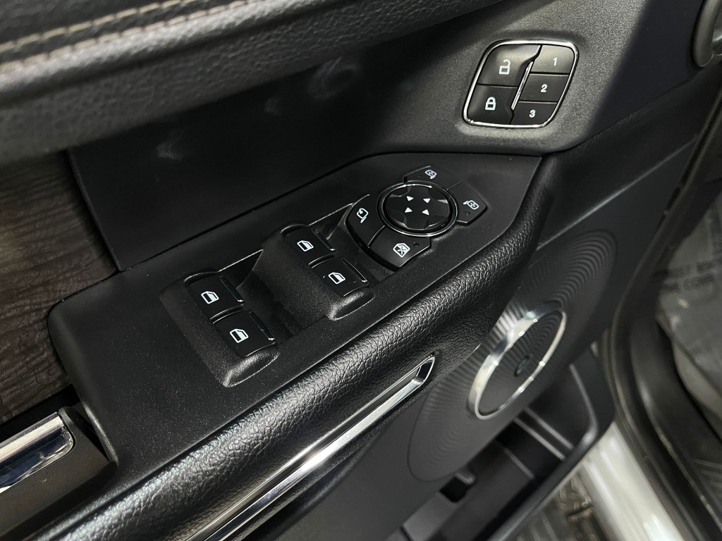 2020 Ford Expedition Image 16