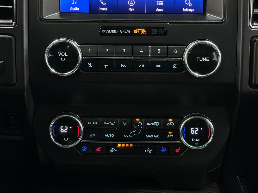 2020 Ford Expedition Image 25