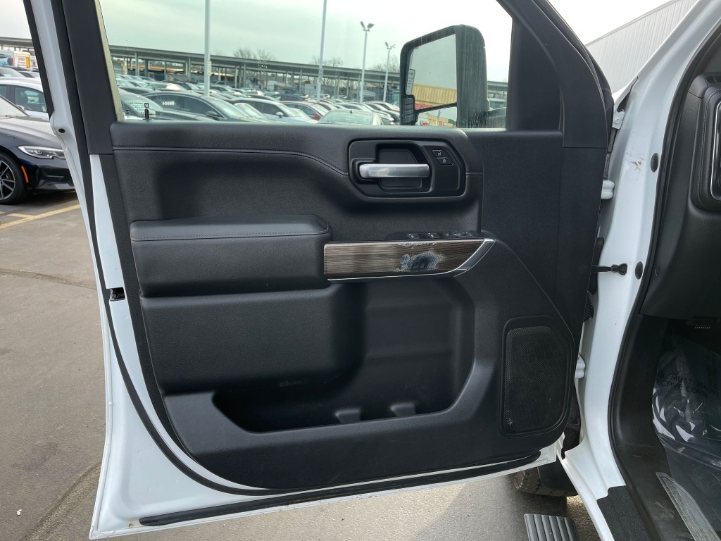 2020 Chevrolet Silverado 1500 Image 12