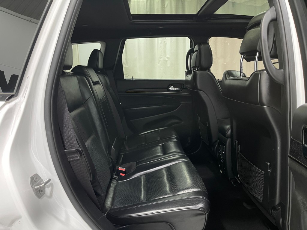 2020 Jeep Grand Cherokee Image 32