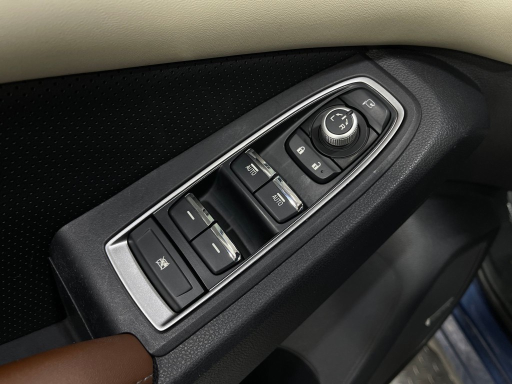 2020 Subaru Ascent Image 16