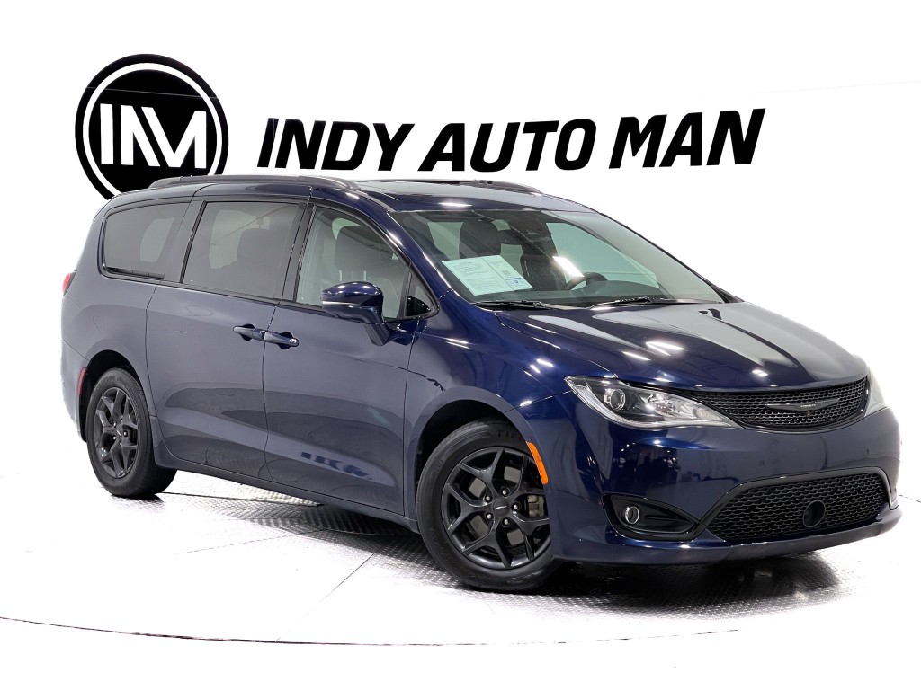 2020 Chrysler Pacifica Image 2
