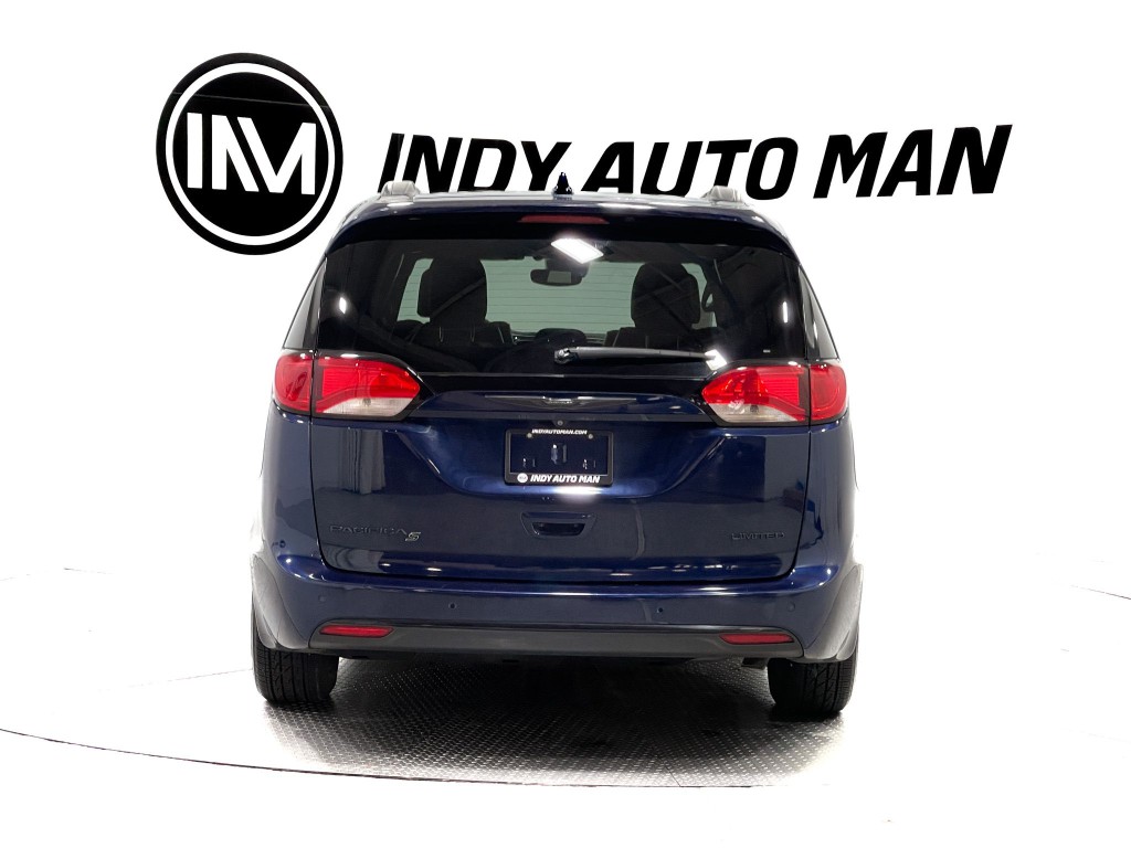 2020 Chrysler Pacifica Image 5