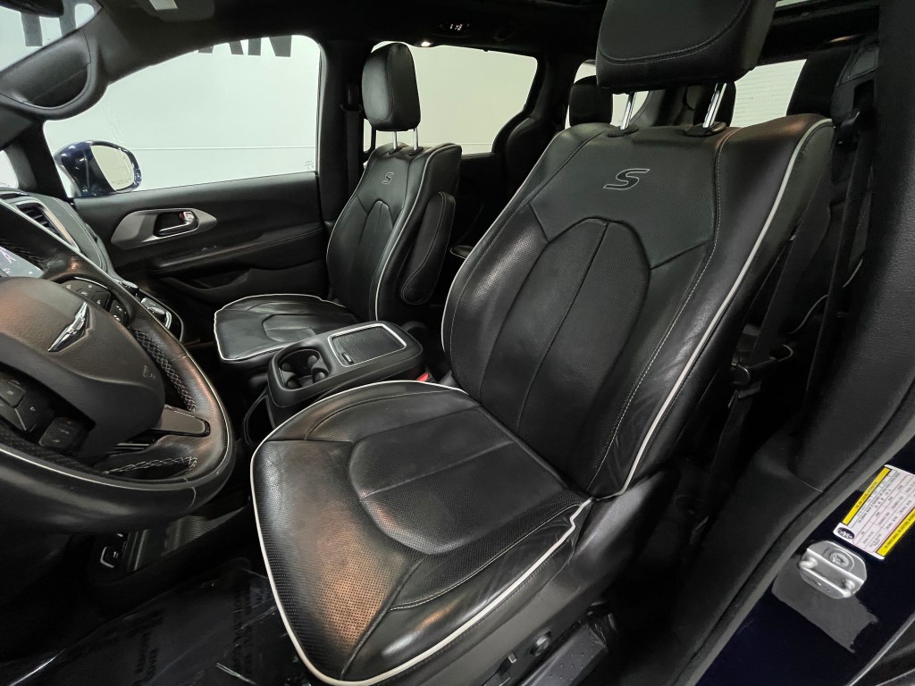 2020 Chrysler Pacifica Image 15