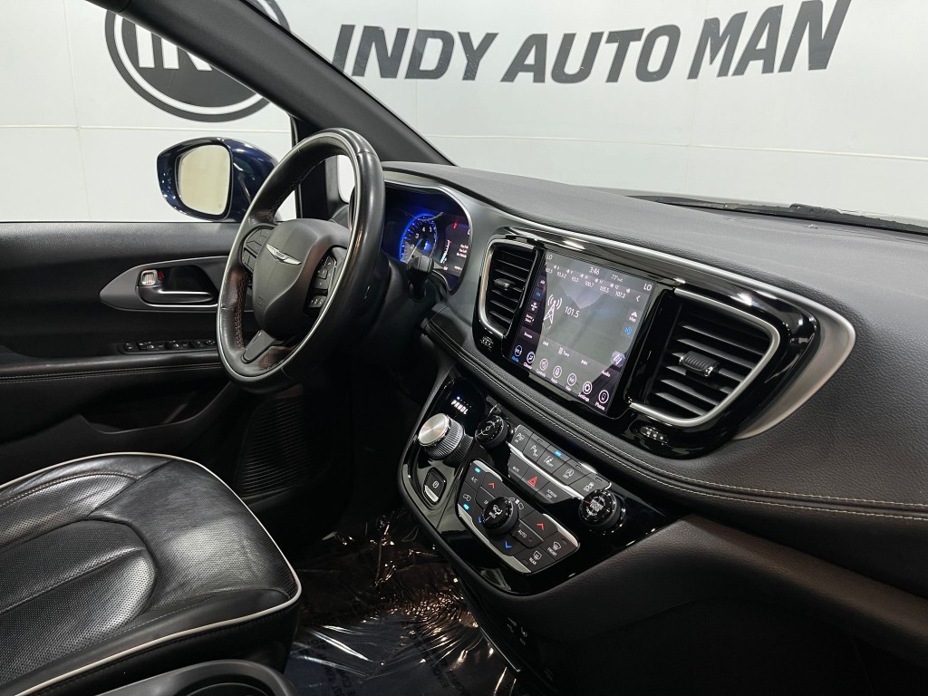 2020 Chrysler Pacifica Image 21