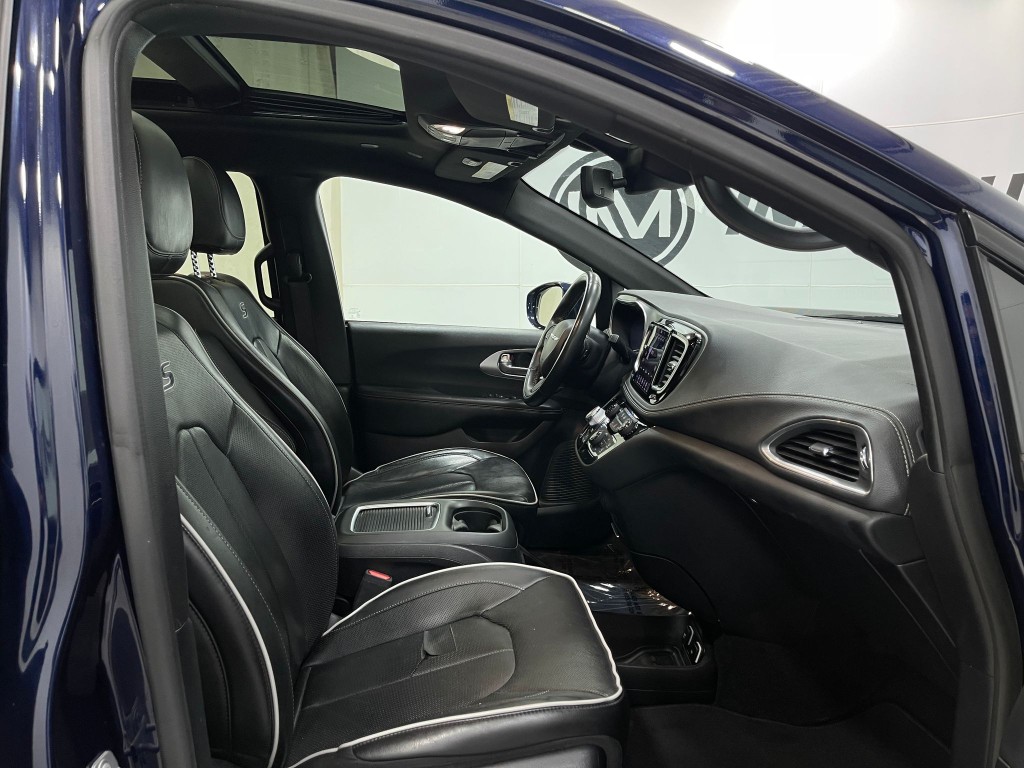 2020 Chrysler Pacifica Image 34