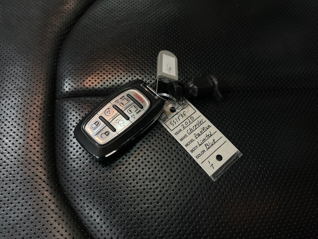 2020 Chrysler Pacifica Image 39