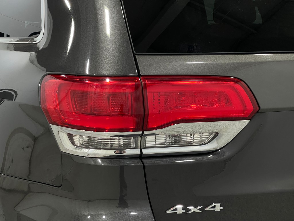 2020 Jeep Grand Cherokee Image 35