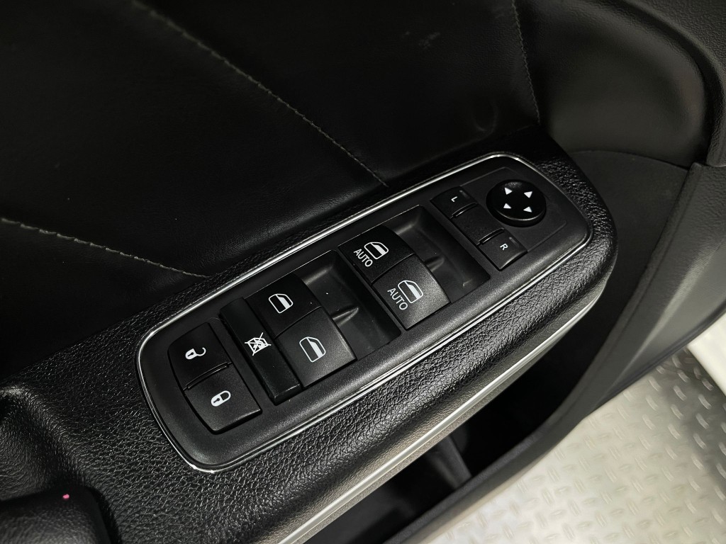 2020 Dodge Charger Image 14