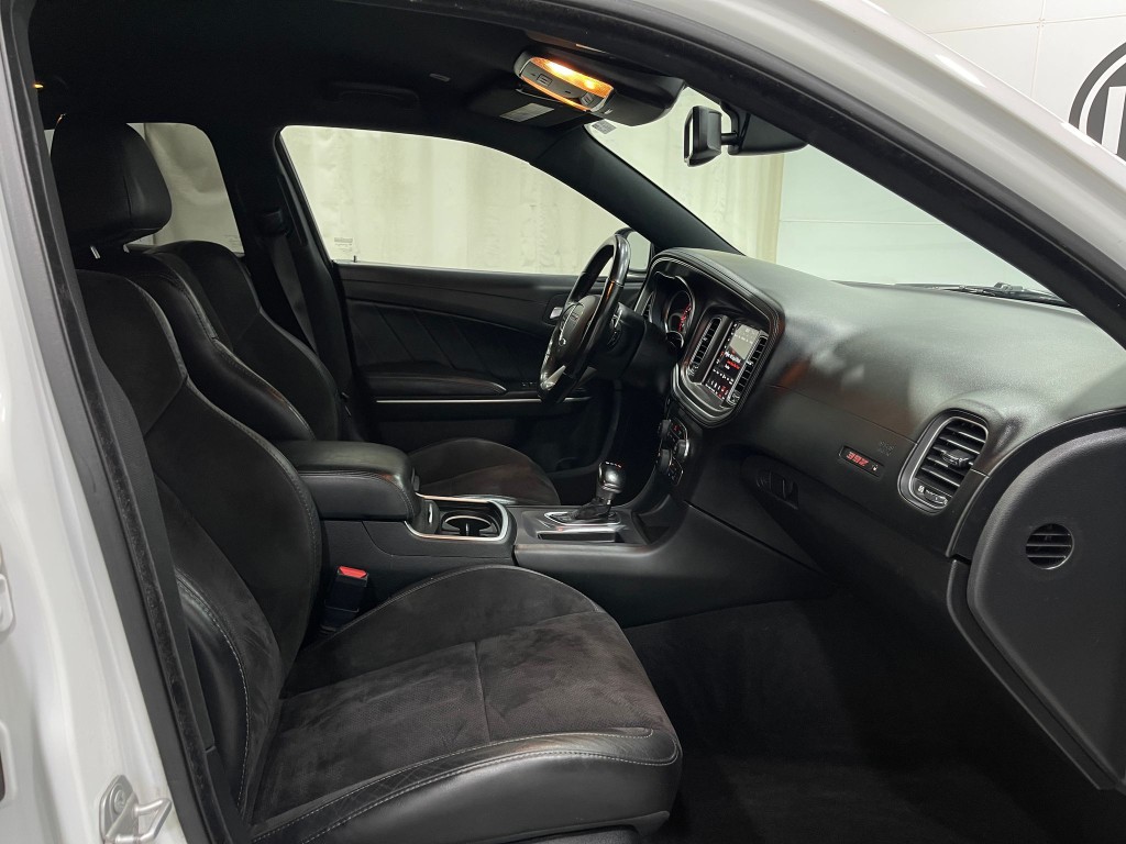 2020 Dodge Charger Image 29