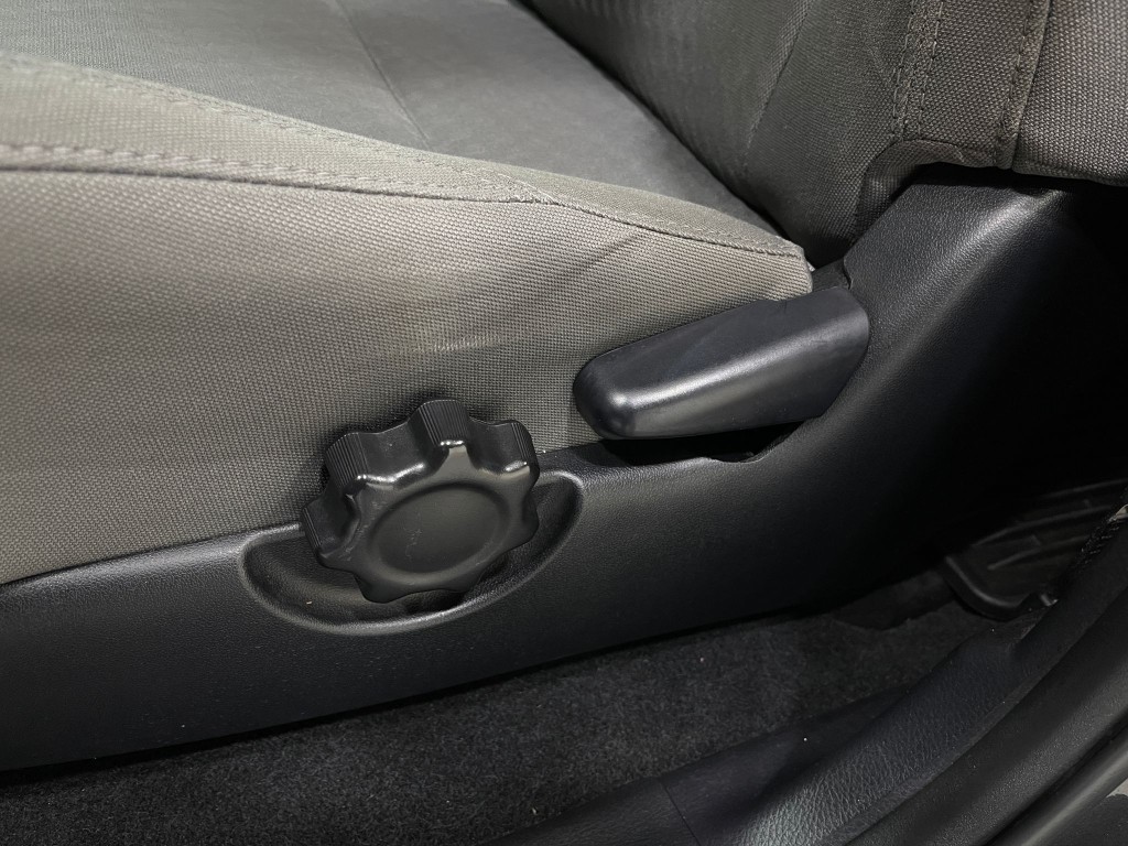 2020 Toyota Tacoma Image 15