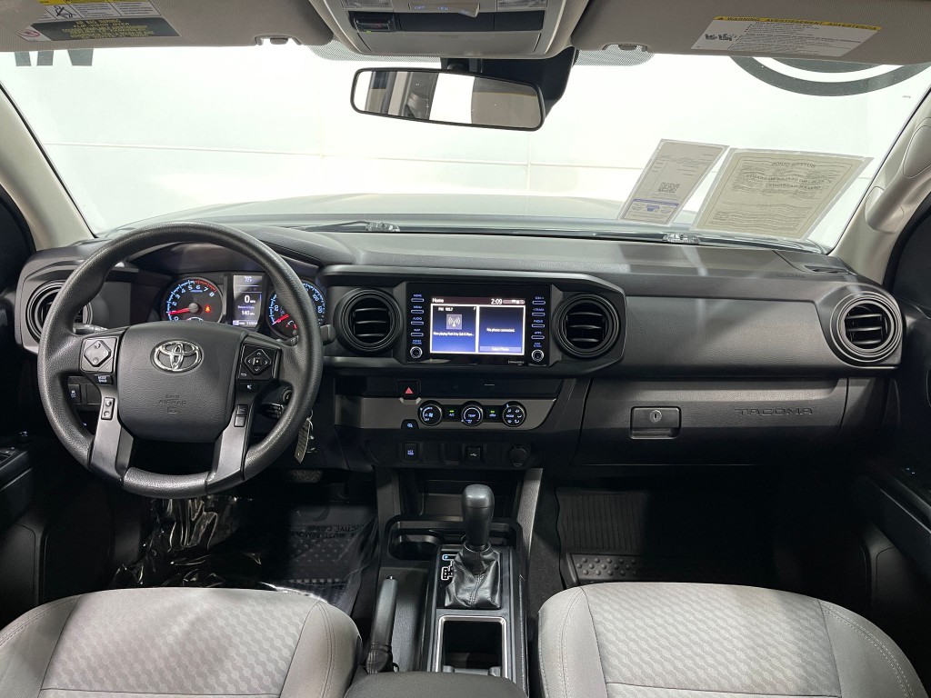 2020 Toyota Tacoma Image 17