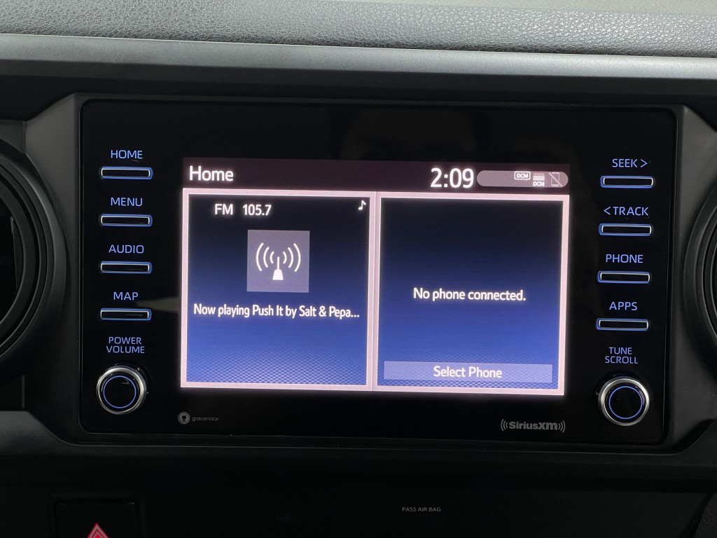 2020 Toyota Tacoma Image 22