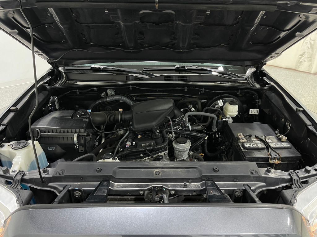 2020 Toyota Tacoma Image 25