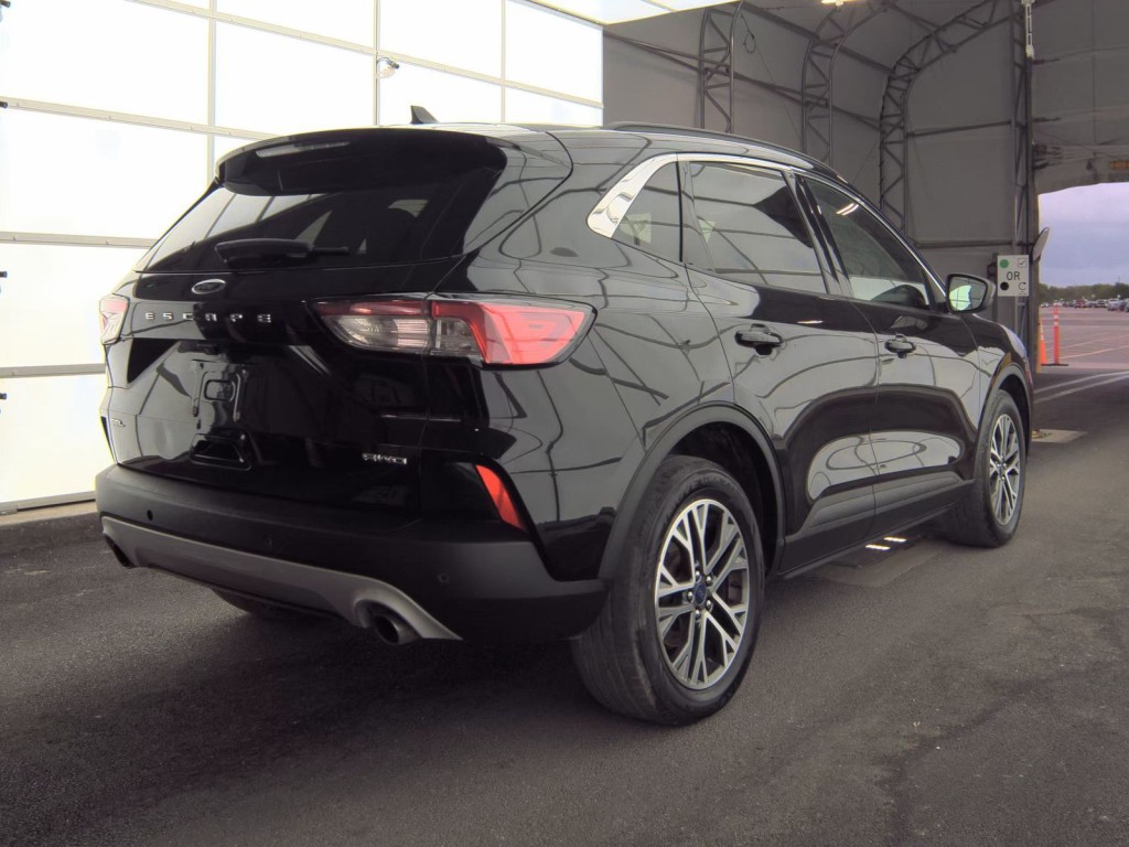 2020 Ford Escape Image 4