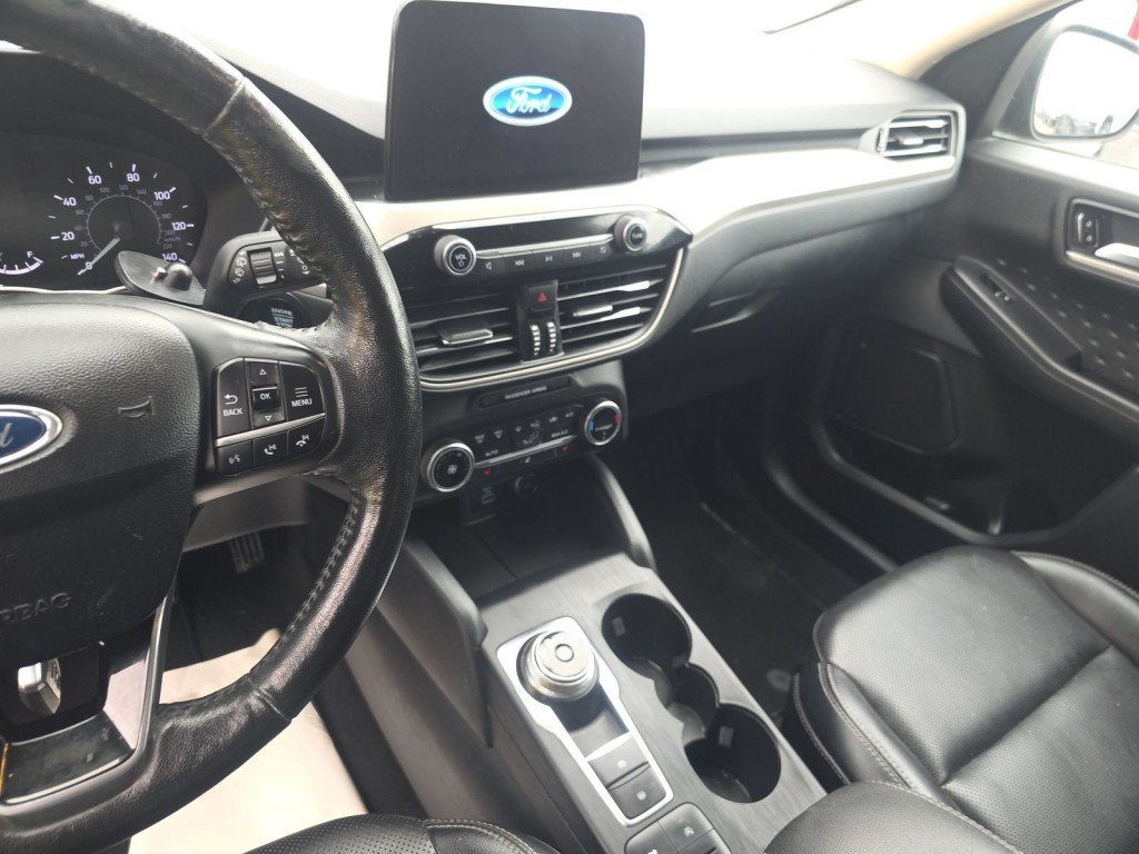 2020 Ford Escape Image 9