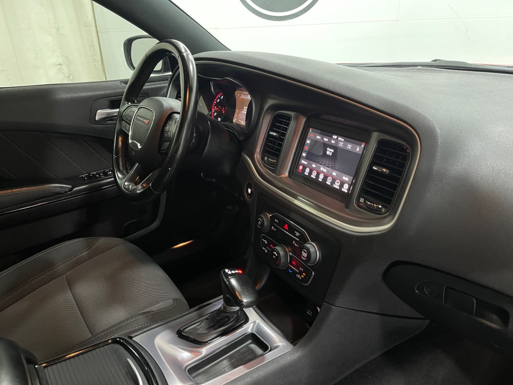 2020 Dodge Charger Image 18