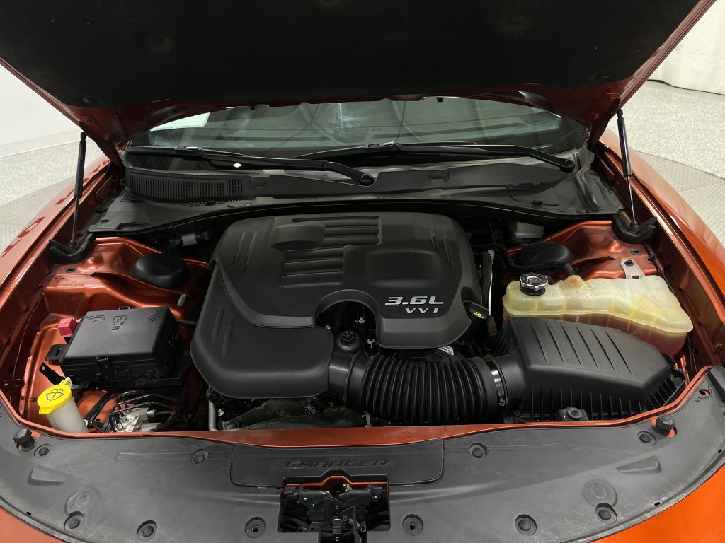2020 Dodge Charger Image 25