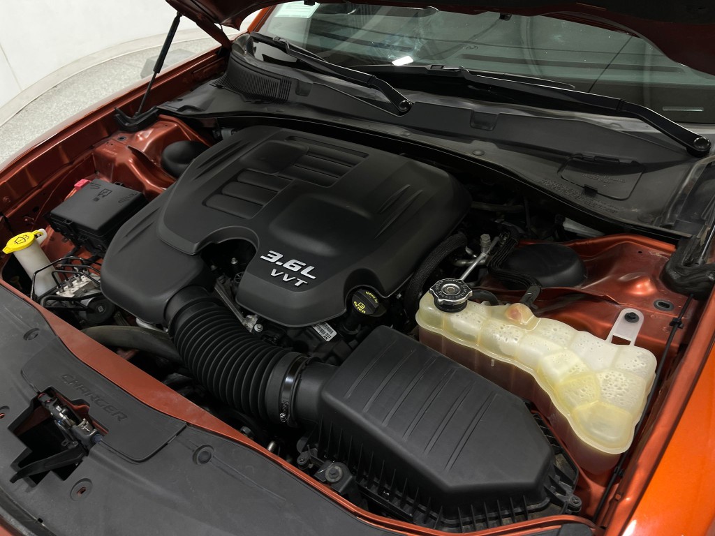 2020 Dodge Charger Image 26