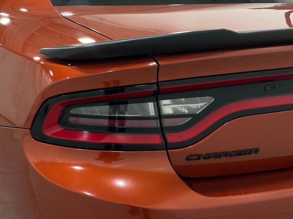 2020 Dodge Charger Image 32