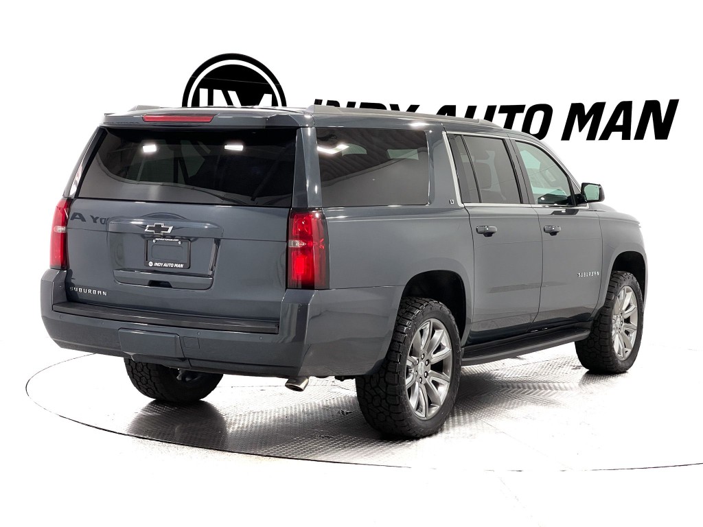2020 Chevrolet Suburban Image 4