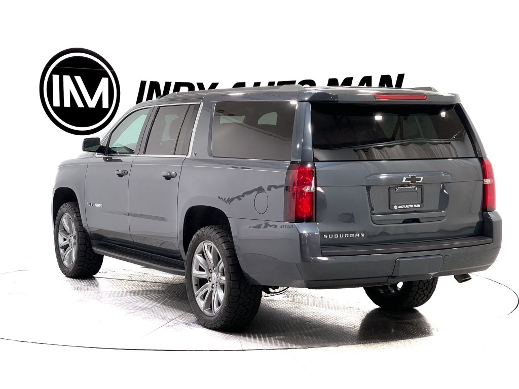 2020 Chevrolet Suburban Image 6