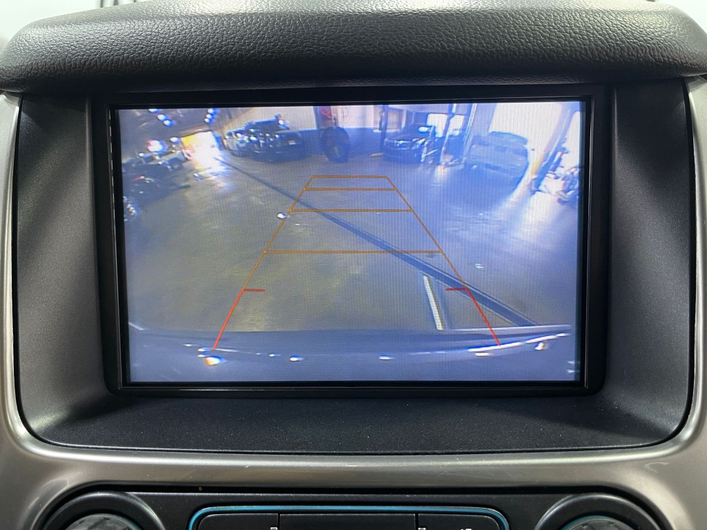 2020 Chevrolet Suburban Image 11