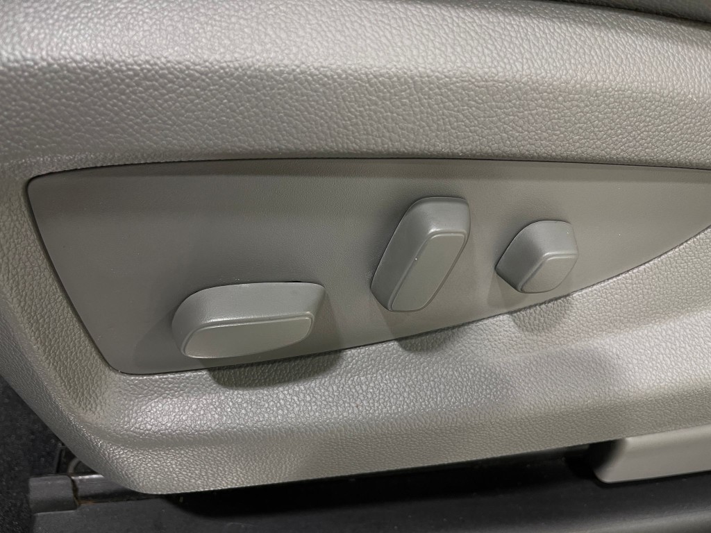 2020 Chevrolet Suburban Image 18