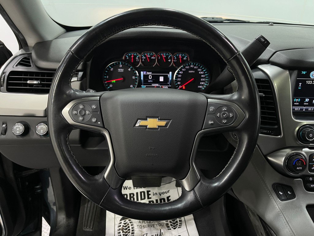 2020 Chevrolet Suburban Image 23