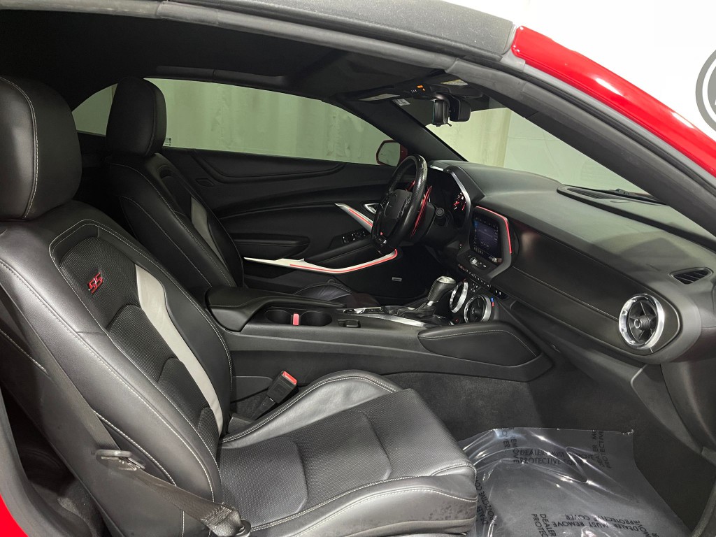 2020 Chevrolet Camaro Image 30